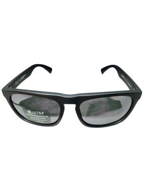 Kaenon Kern Polarized Sunglasses (Model 059BKLAGN-UBLK-E)-NEW IN BOX
